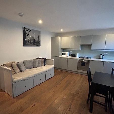 לונדון Luxurious Central Soho Apartment מראה חיצוני תמונה